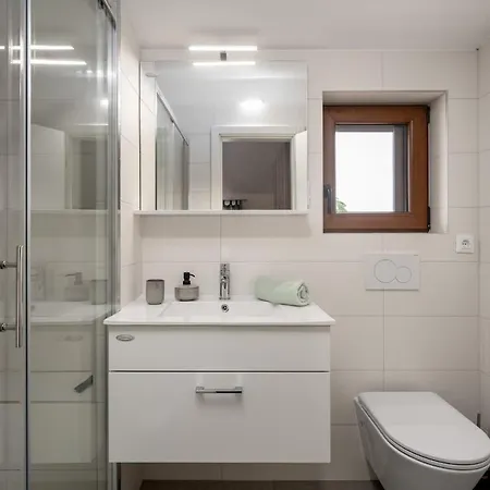 Daniel Apartman